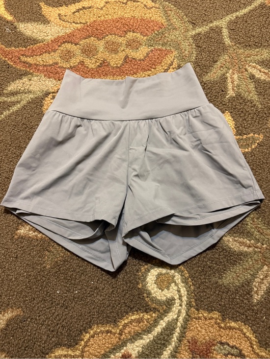 HALARA Pants - HALARA Light Gray High-Waist Athletic Shorts